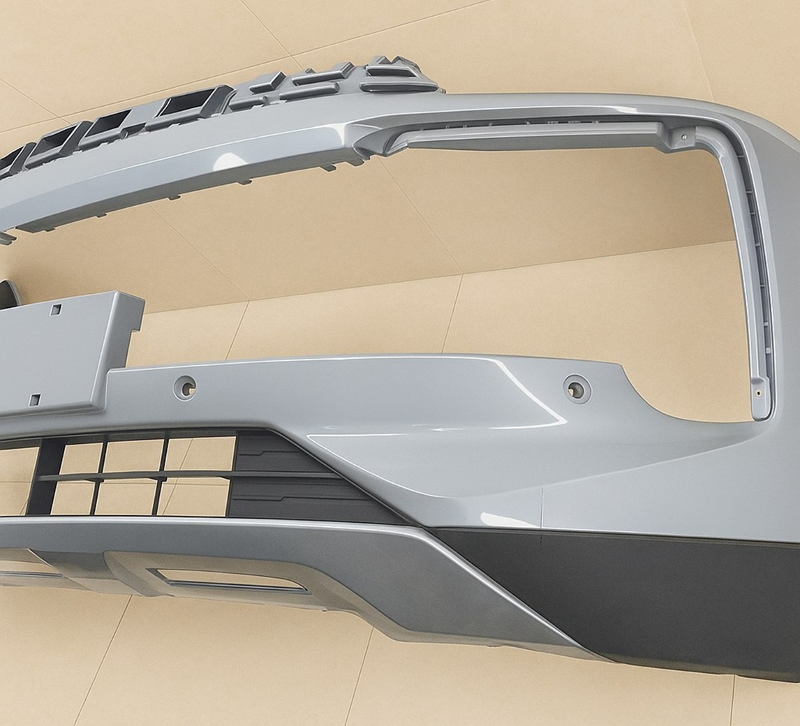 Панель бампера после восстановления