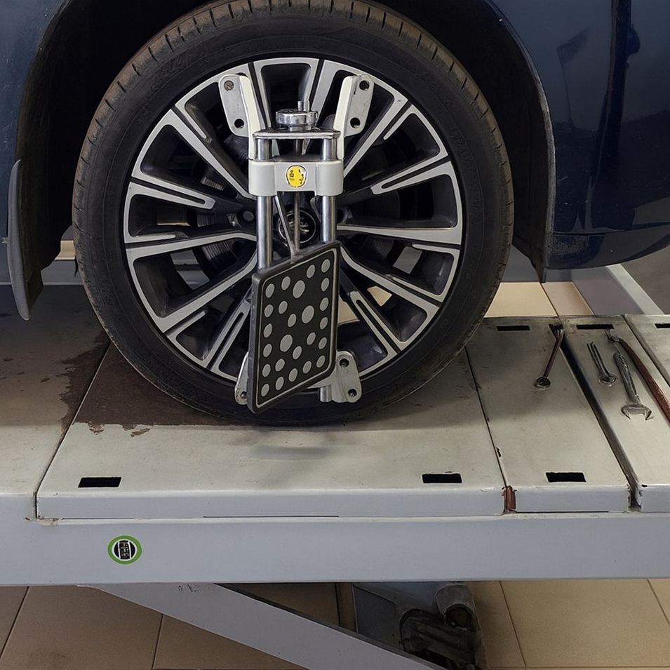 Сход-развал Exeed LX