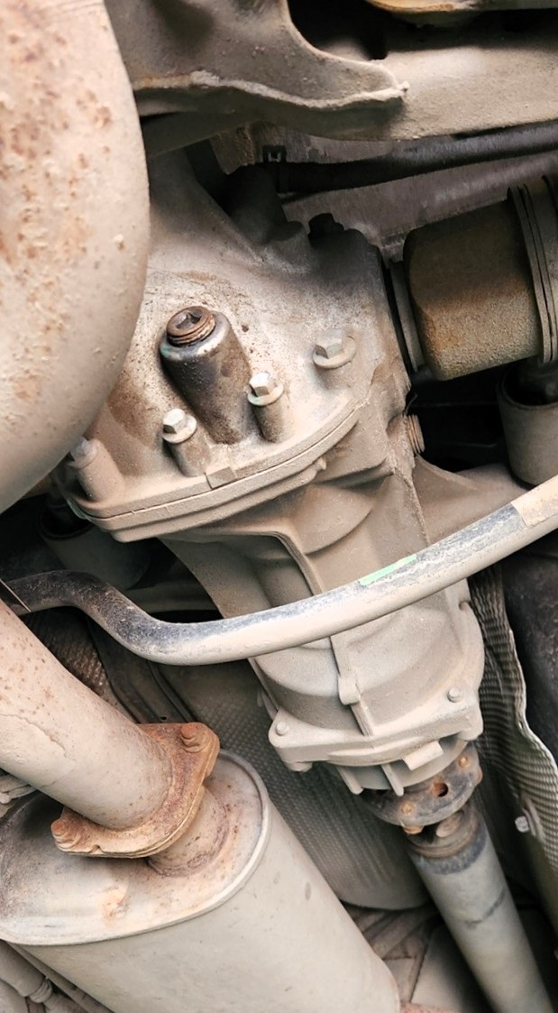 Замена масла в редукторе Exeed VX