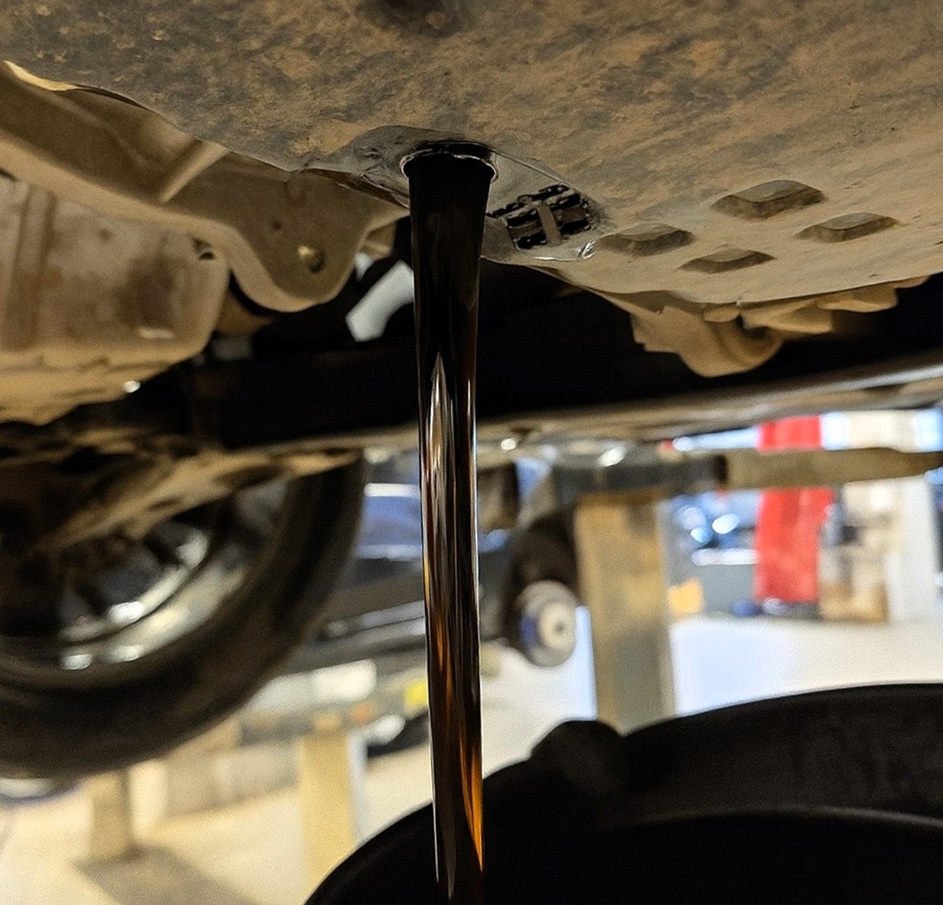 Замена масла в вариаторе Exeed LX