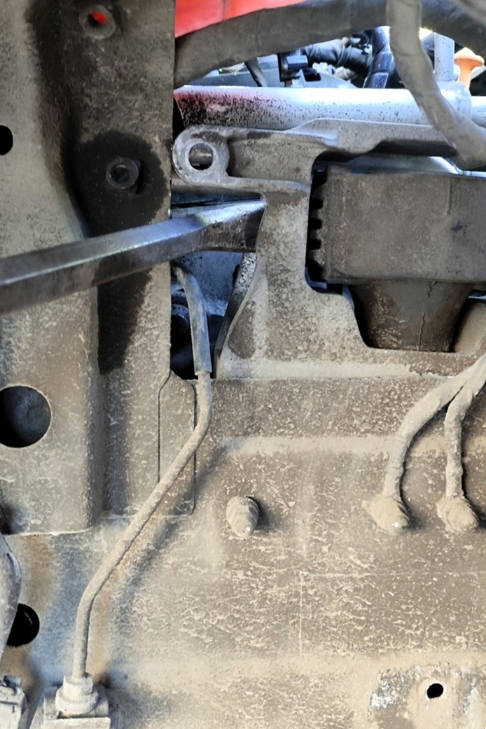 Замена опоры двигателя Exeed TXL