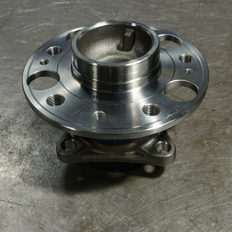 Новая ступица готова к установке