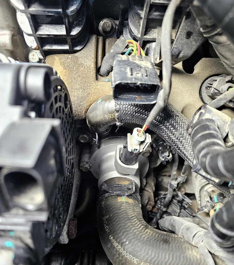 Замена термостата Exeed LX