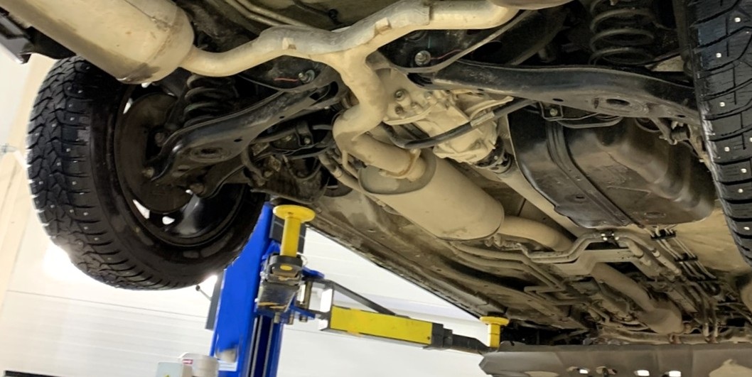 Подготовка к замене топливного фильтра Exeed TXL