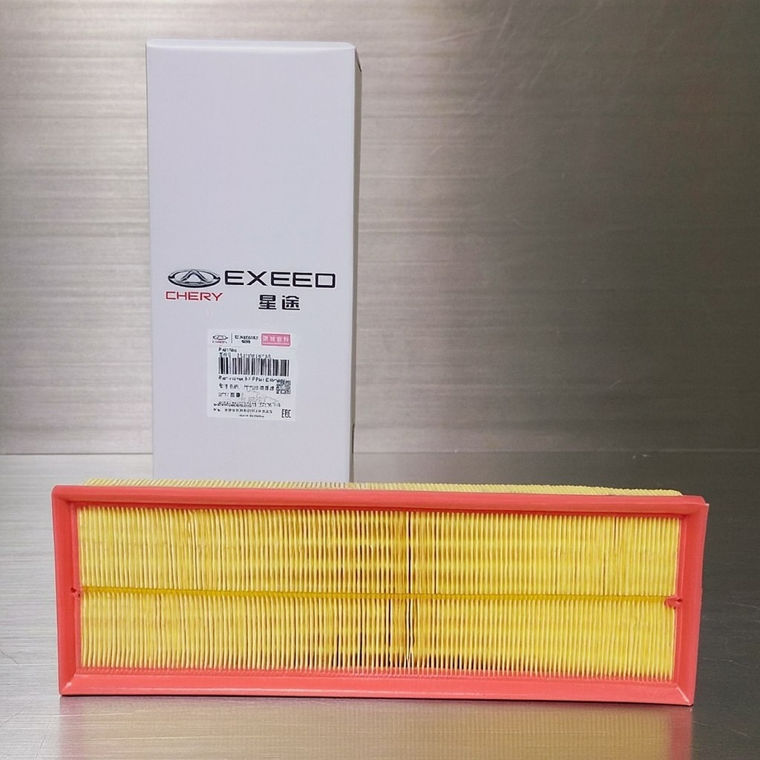 Новый воздухофильтр готов к установке