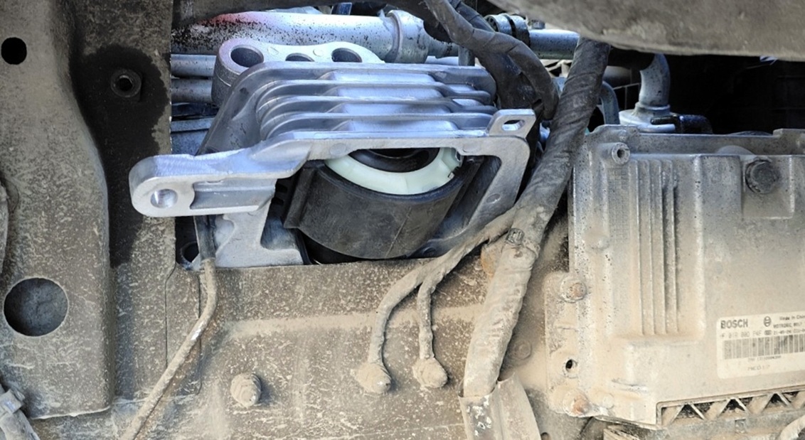 Замена опоры двигателя Exeed