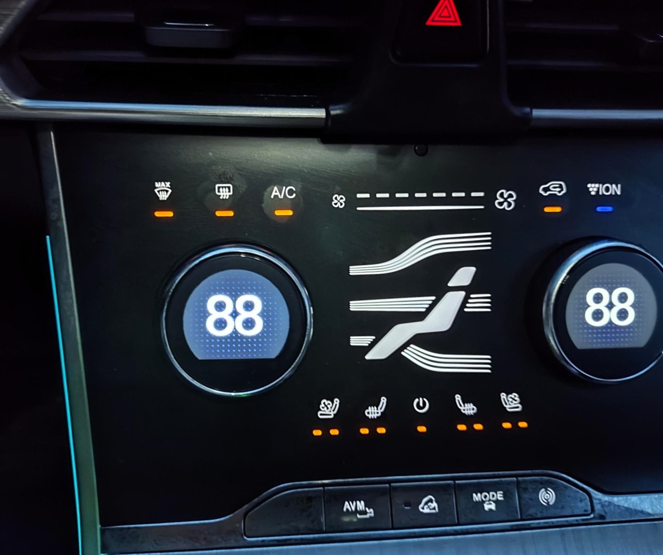 Работа климат-контроля после заправки кондиционера